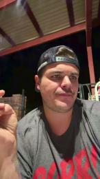 Millennialcum webcam model stream image