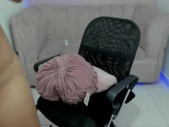 amira_777 webcam model stream image
