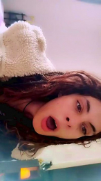LaStormy webcam model stream image