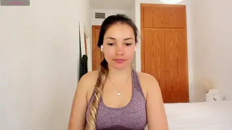 NiaStone webcam model stream image