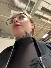 bebabenny webcam model stream image