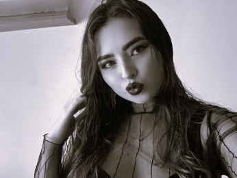 SamSuarez webcam model stream image