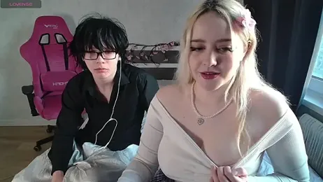 ScallyMilana webcam model stream image