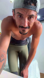 Eddy_surfista webcam model stream image