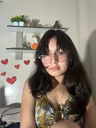 Noamilk webcam model stream image