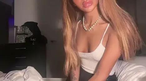 AngelFaye webcam model stream image