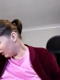 xxSexyBushLinnxx webcam stripchat model stream image