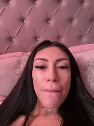 Efy-bonny webcam model stream image