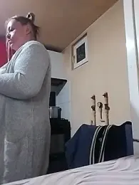 Mommygetnaughty webcam model stream image