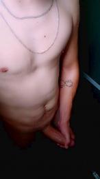 Grabin77 webcam model stream image