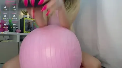 SoniaXOXO webcam stripchat model stream image