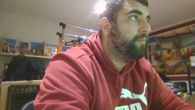 realKong webcam model stream image