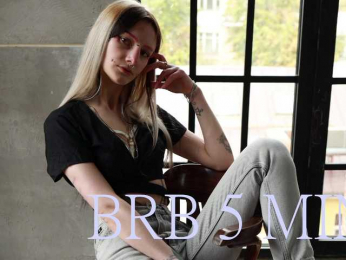 Kuromi-Racer webcam model stream image