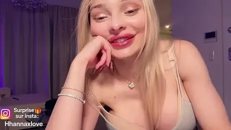 HannaXLove webcam model stream image