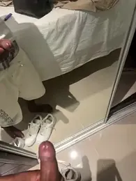 labishyoung25 webcam model stream image