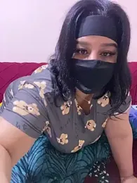 mari_layali webcam stripchat model stream image