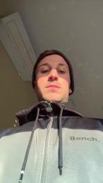 MattHotBoy1990 webcam model stream image