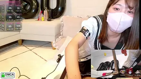 SUZU_ webcam model stream image