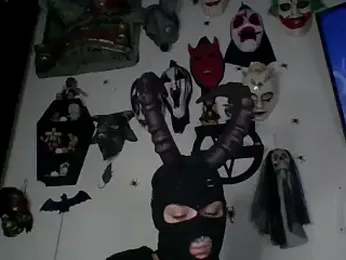 FeticheMacabre webcam model stream image