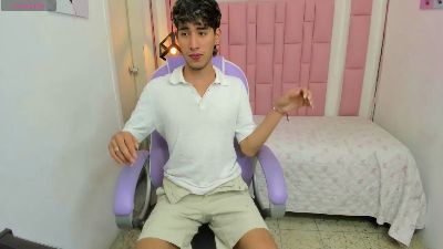 FerPhoenix_ webcam model stream image