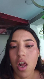 Meggy_Mae webcam model stream image