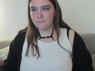 dianademoon webcam model stream image