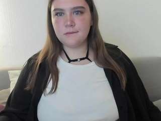 dianademoon webcam model stream image