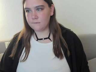 dianademoon webcam model stream image
