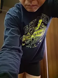 munyunu webcam model stream image