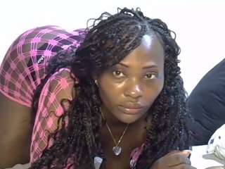 millalina webcam model stream image