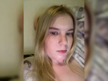 Amelia2004 webcam model stream image