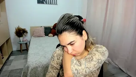 AlexaJuly webcam model stream image
