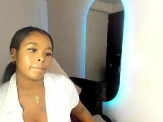 Alisha Rogerrss webcam model stream image