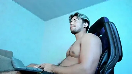 Bellion_grant webcam model stream image