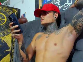 Raymond Courtois webcam model stream image