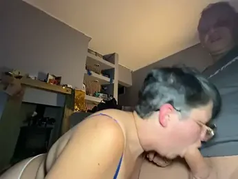 Reggie_roxie webcam model stream image