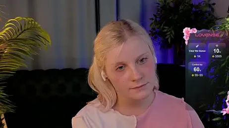 ShineJoan webcam stripchat model stream image