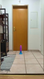 Kunrom webcam model stream image
