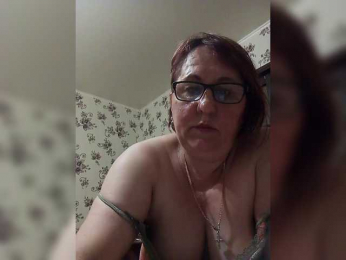 SweetCherrry webcam model stream image