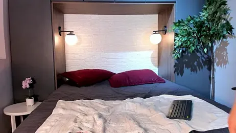 Tiam_muller webcam model stream image