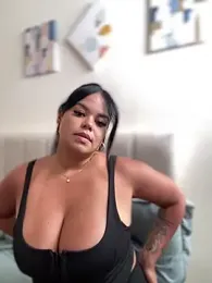 AliceStarshine webcam model stream image