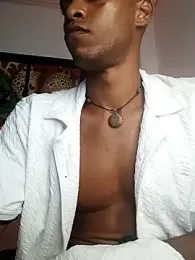MAXIMO_JHONS webcam model stream image