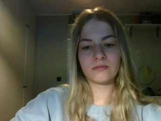 rosiejune webcam model stream image