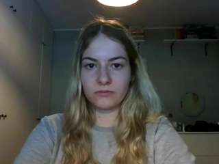 rosiejune webcam model stream image
