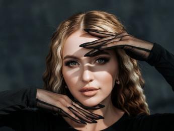 EvaVibe webcam model stream image