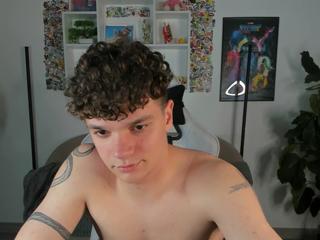 Tyler Mint webcam model stream image