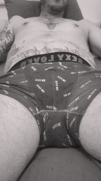 XP_couple webcam model stream image