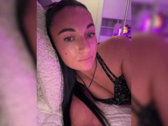 _UkRaiNo4Ka_ webcam model stream image
