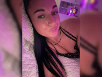_UkRaiNo4Ka_ webcam model stream image