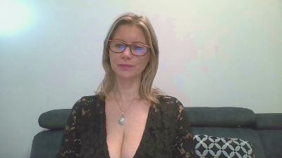 CindyLive webcam model stream image